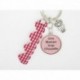 Porte clés personnalisable F de Bm créations mamie trop chouette