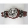 BRACELET  EN CUIR MARRON AVEC PERLES ET MOTIF CENTRAL METAL