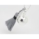 BOLA DE GROSSESSE LISSE  COULEUR ARGENT AVEC POMPON ET PLUME CADEAU FUTURE MAMAN, CADEAU DE GROSSESSE F de Bm creations