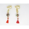 PAIRE DE BOUCLES D'OREILLE PERSONNALISABLE CLIP OU OREILLE PERCÉE PERLES CLOISONNÉES ROUGE ET POMPON F de Bm créations