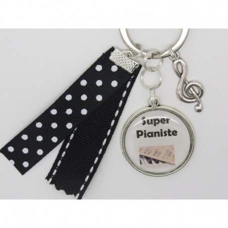 Porte clés personnalisable F de Bm créations pianiste